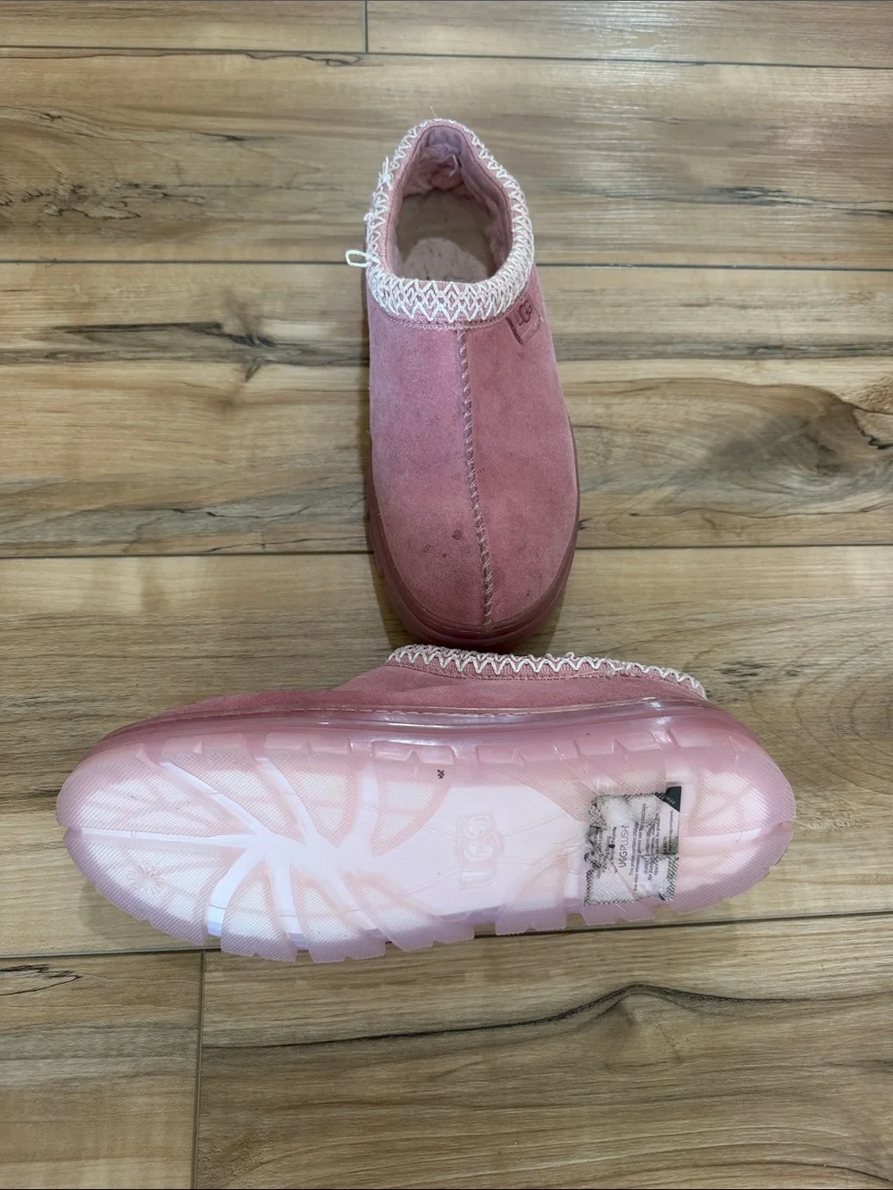 UGG soft pink